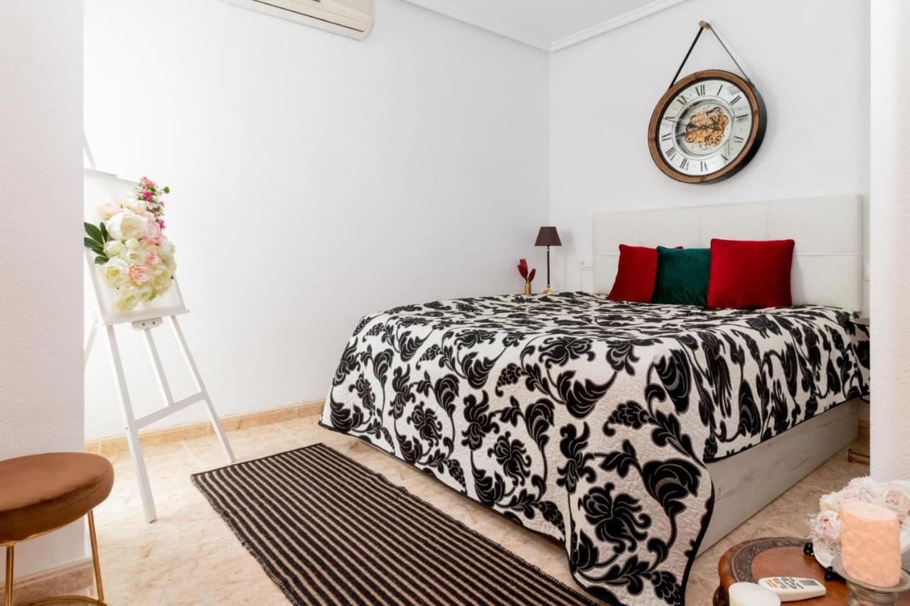 Residenz Habaneras Daire Torrevieja Dış mekan fotoğraf